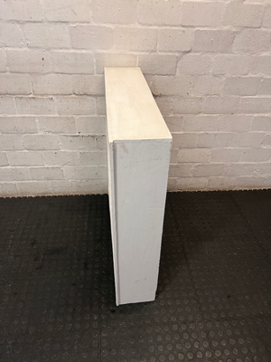 Narrow White 3-Shelf Bookshelf from Builders — Fair Used C - 2ndhandwarehouse.com