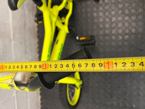 Neon Yellow Surge Kids Bicycle with Training Wheel — Very Good Condition