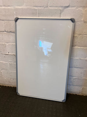 Non magnetic white board 60 by 90 - 2ndhandwarehouse.com