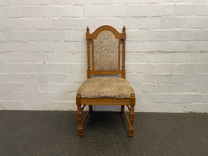 Oak Floral Cushioned Dining Room Chair (No Arm Rests) - PRICE DROP - 2ndhandwarehouse.com