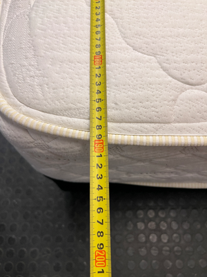 Padley Luxury Rose Queen Mattress and Black Base Set — Very Good Condition