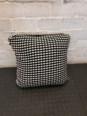 Pair of Black and White Check Woven Cushions (60x60) - 2ndhandwarehouse.com