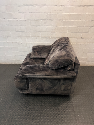 Oversized Fabric 1 Seater Couch with Feathered Pattern