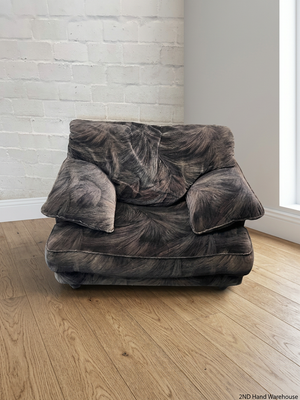 Oversized Fabric 1 Seater Couch with Feathered Pattern