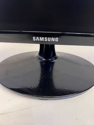 Samsung 19-Inch Black LED Monitor with Minor Scratches - 2ndhandwarehouse.com