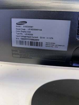 Samsung 19-Inch Black LED Monitor with Minor Scratches - 2ndhandwarehouse.com