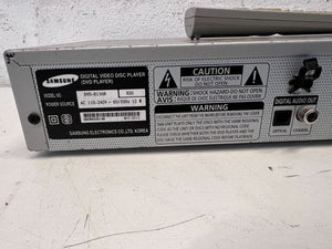 Samsung DVD Player with Remote - Sleek Silver Design, Minor Scratches