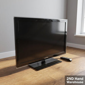 Samsung Flat Screen TV with Remote - HAS LINES