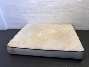 Second-Hand Queen Size Mattress with Minor Stains - Comfort Plus