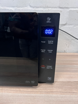 Sleek LG Black Smart Inverter Microwave - 2ndhandwarehouse.com