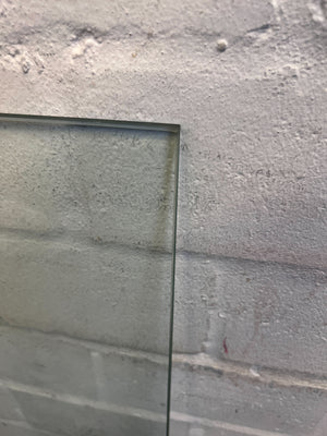 Sleek Rectangular Tempered Glass Shelf - Excellent Condition - 2ndhandwarehouse.com