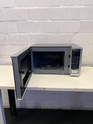 Sleek Silver Microwave Oven - Modern Kitchen Essential