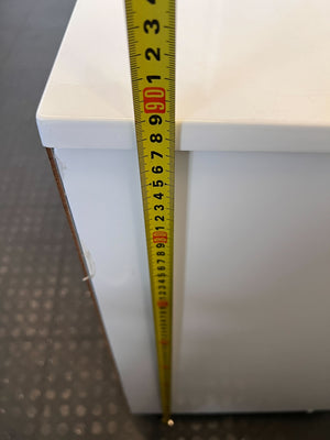 Sleek White Desk with Storage - Ideal for Office or Study ✨