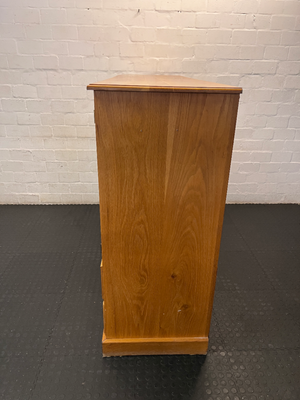 Solid Oak Dining Room Dresser - Minor Edge Wear - 2ndhandwarehouse.com