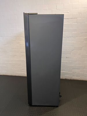 Spacious Grey Hisense Side-by-Side Fridge with Water Dispenser - REDUCED
