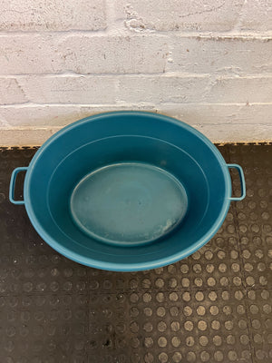 Spacious Turquoise Plastic Utility Tub with Minor Scratches