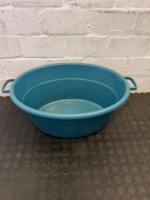 Spacious Turquoise Plastic Utility Tub with Minor Scratches