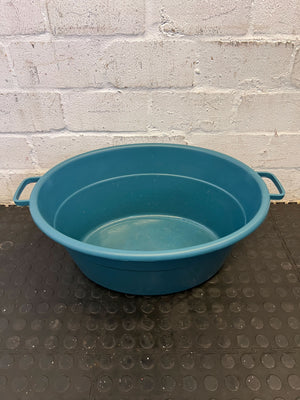 Spacious Turquoise Plastic Utility Tub with Minor Scratches