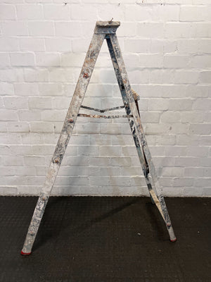 Sturdy 6-Step Aluminum Ladder with Minor Paint Stains