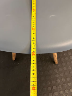 Stylish Grey Plastic Dining Chair with Wooden Legs – Minor Wear - 2ndhandwarehouse.com