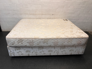 Therapedic Queen Base Set with Floral Fabric Finish — Visible Signs of Use; Fair Condition