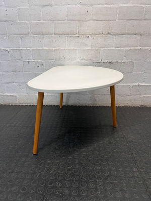 Triangular White Coffee Table with Tapered Wooden Legs