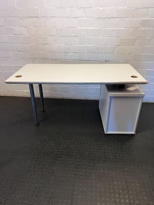Versatile Grey Office Desk with Integrated 3-Drawer Pedestal - 2ndhandwarehouse.com