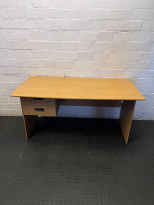 Versatile Light Wood Desk with 2 Drawers - Home Office & Study - Fair used - 2ndhandwarehouse.com
