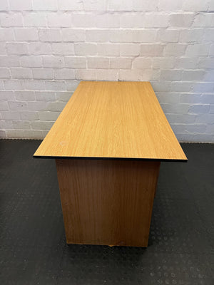 Versatile Light Wood Desk with 2 Drawers - Home Office & Study - Fair used - 2ndhandwarehouse.com