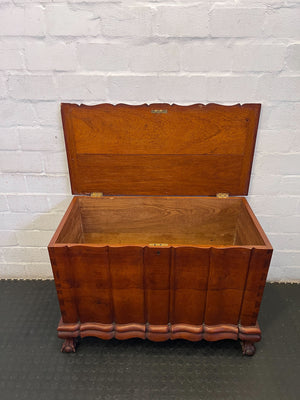 Vintage Carved Wooden Storage Chest with Claw Feet