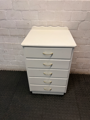 White 5-Drawer Chest with Scalloped Top Rail