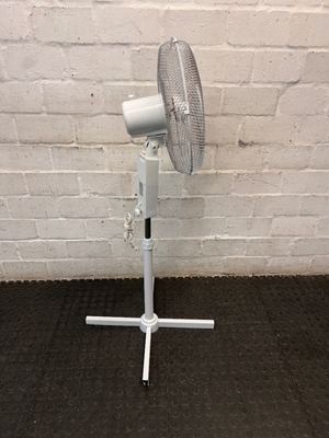 White Goldair Standing Pedestal Fan — Good Working Order