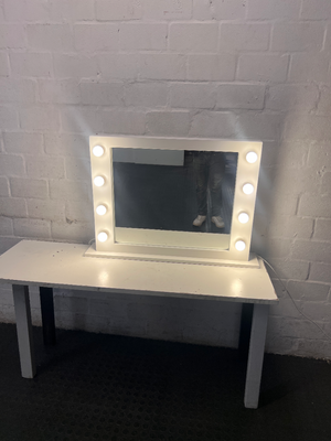 White Illuminated Hollywood Vanity Mirror