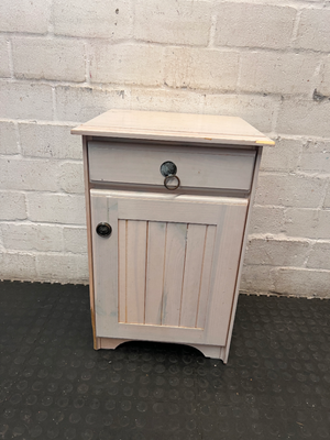 Whitewashed Bedside Table - Surface Scratches & Chipped Edge - 2ndhandwarehouse.com