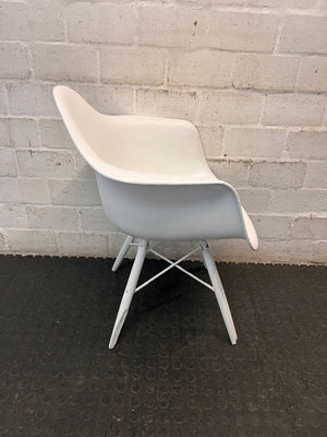 White Moulded Bucket Armchair with Tapered Legs – top view