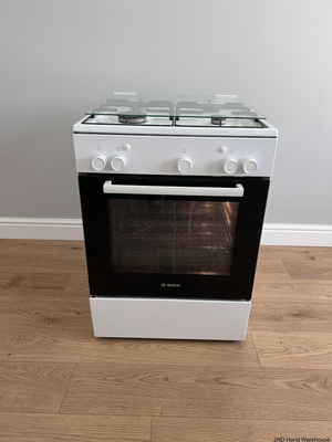 Bosch 4-Burner White Gas Hob and Oven — Operational Hub with Oven Issues and Interior Buildup – styled product image