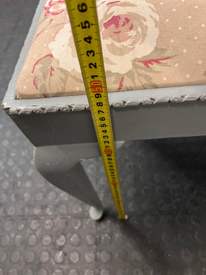 Grey Queen Anne Dressing Stool with Floral Upholstery – height measurement