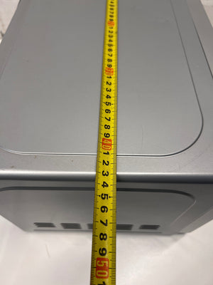 Hisense Silver Countertop Microwave with Mirrored Door — Good Working Order; Used Fair Condition – width measurement