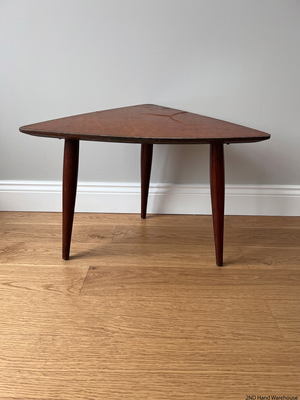 Triangular Wooden Side Table with Tapered Legs – styled product image