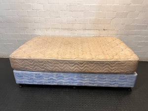 Restonic Dream Unique Three Quarter Base Set — Great Condition Bed and Mattress Set – back view
