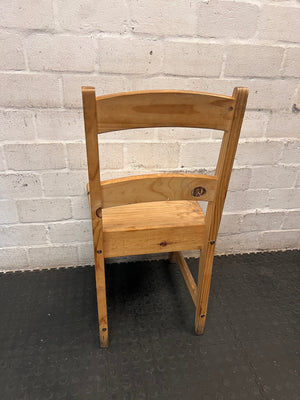 Rustic Natural Pine Dining Chair – condition detail