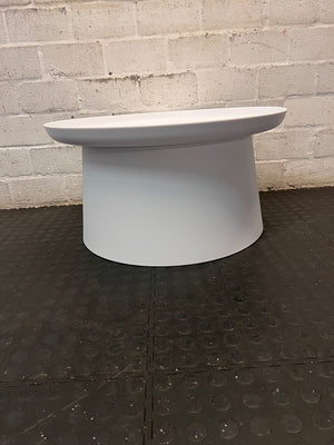 Round White Pedestal Coffee Table — Good Working Order – condition detail