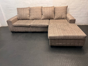 Grey Fabric L-Shaped Sectional Couch with Chaise — Good Condition – main front view