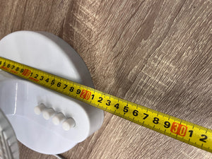 White Mellerware Oscillating Desk Fan — Good Working Order; Fair Condition – depth measurement