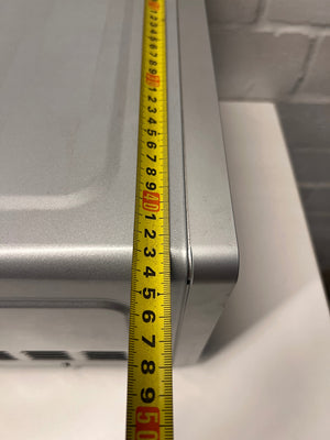 Safeway Countertop Microwave in Silver Finish — Good Working Order – width measurement