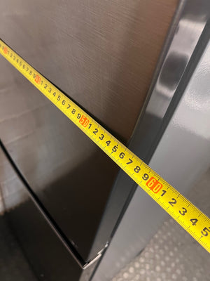 Hisense Bottom-Mount Fridge-Freezer in Grey — Working with Visible Surface Dents and Scuffs – depth measurement