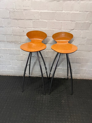 Bentwood Bar Stool with Chrome Legs – side view