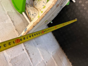 Baby High Chair with Atomic Starburst Pattern Tray — Good Condition – height measurement