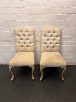 Tufted Upholstered Dining Chair with Cabriole Legs – side view