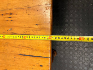 Rectangular Timber Coffee Table with Turned Legs – width measurement